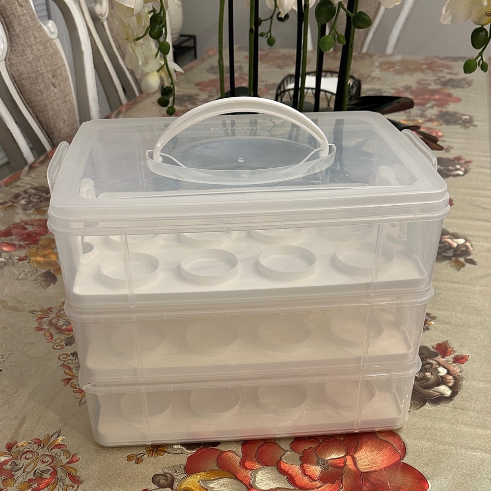 Blina 3-Tier Cupcake Carrier